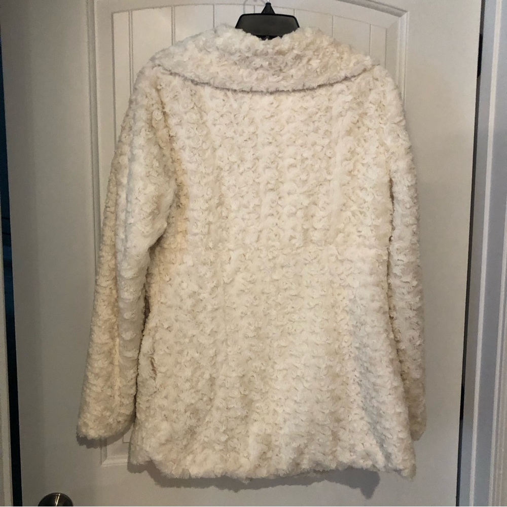 Off White Jacket - Picture 2 of 4